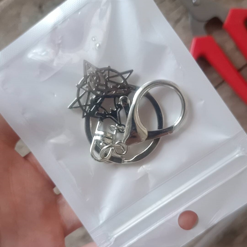 신비의 제왕 바보의 신성한 상징/기호 열쇠고리 클라인  - Anime Merchandise Keychain 리뷰 및 가격
